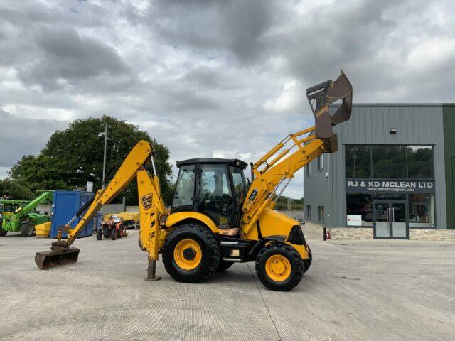 JCB 3CX Contractor Plus Wheeled Digger (ST20509)