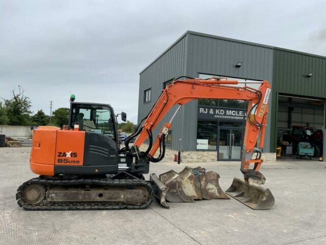 Hitachi Zaxis 85USB Eco Digger (ST20374)