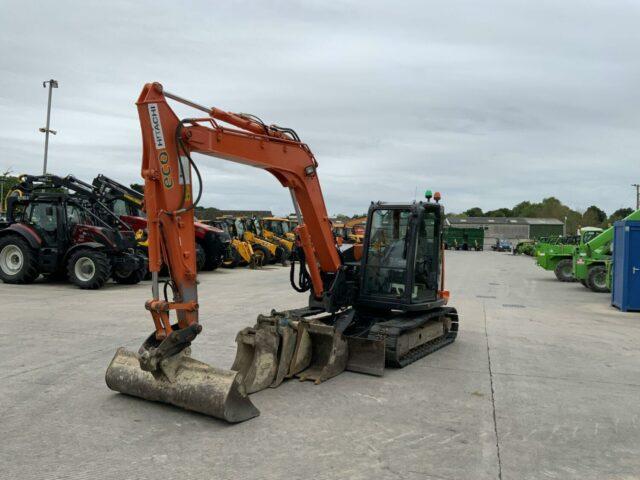 Hitachi Zaxis 85USB Eco Digger (ST20374)