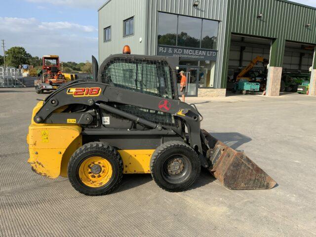 New Holland L218 wheeled Skid Steer (ST20669)