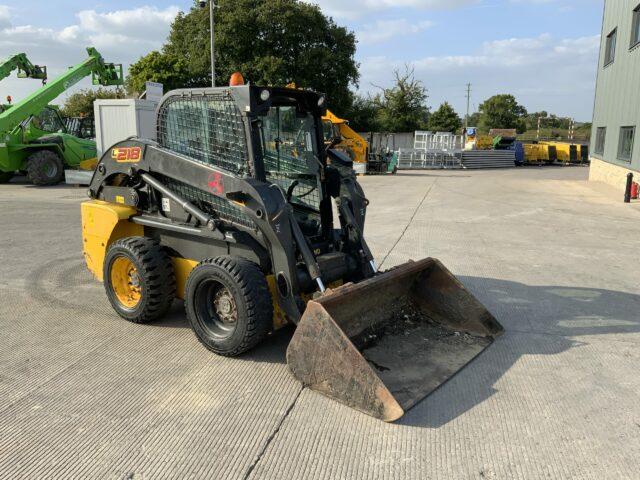 New Holland L218 wheeled Skid Steer (ST20669)