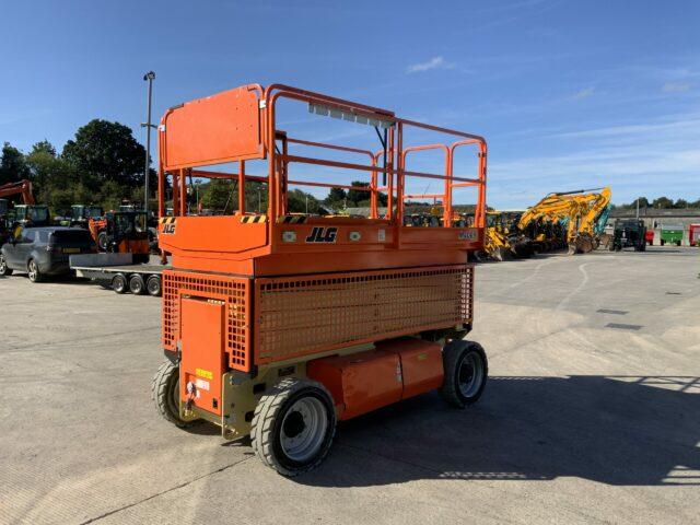 JLG M4069 Scissor Lift (ST20589)