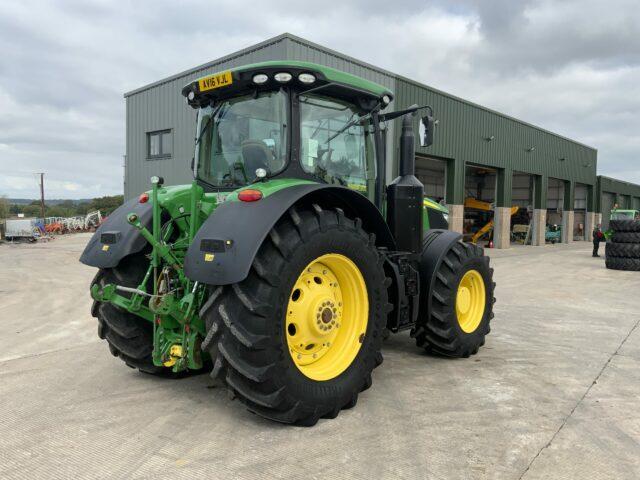 John Deere 7250R Tractor (ST20976)