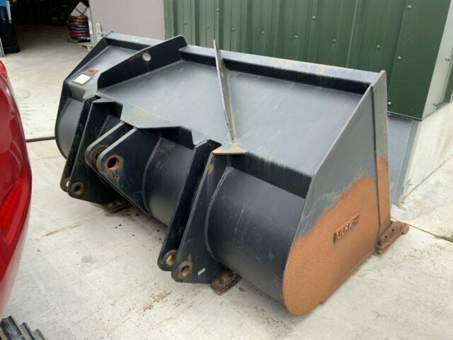 Ulrich Heavy Duty 8ft Loading Shovel Bucket (ST21045)