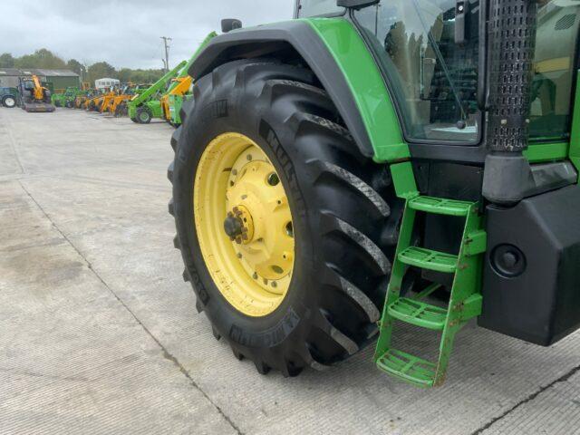 John Deere 7710 Tractor (ST20617)