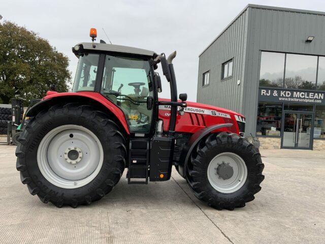 Massey Ferguson 7718S DYNA-6 Tractor