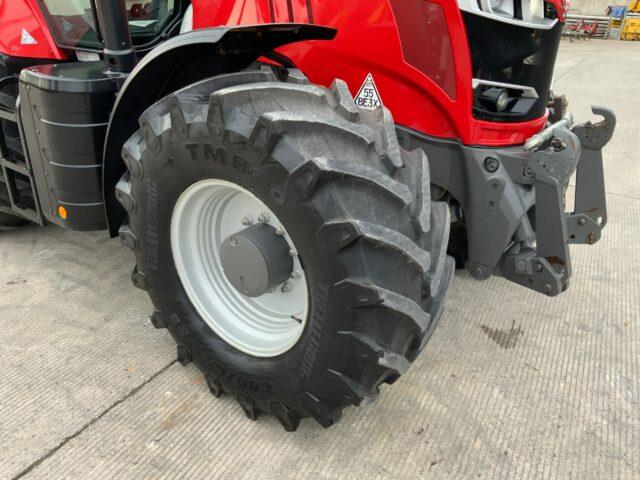 Massey Ferguson 7718S DYNA-6 Tractor