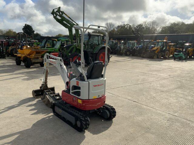 Takeuchi TB210R Micro Digger (ST21419)