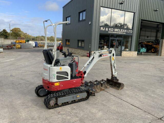 Takeuchi TB210R Micro Digger (ST21419)