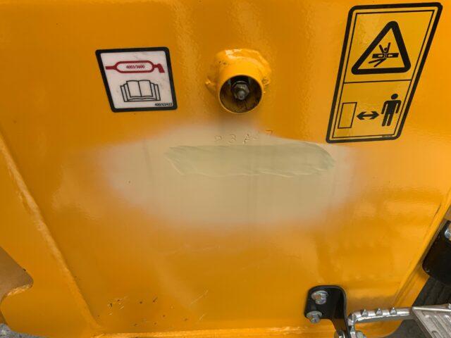 JCB 3 Tonne Swivel Tip Electric