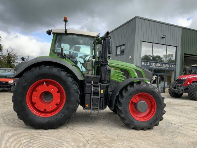 Fendt 933 Profi Plus Tractor (ST21180)