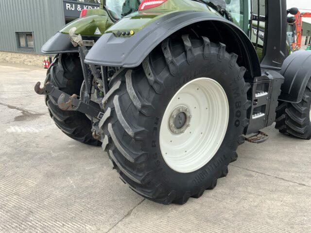 Valtra T175 Active Tractor (ST21258)