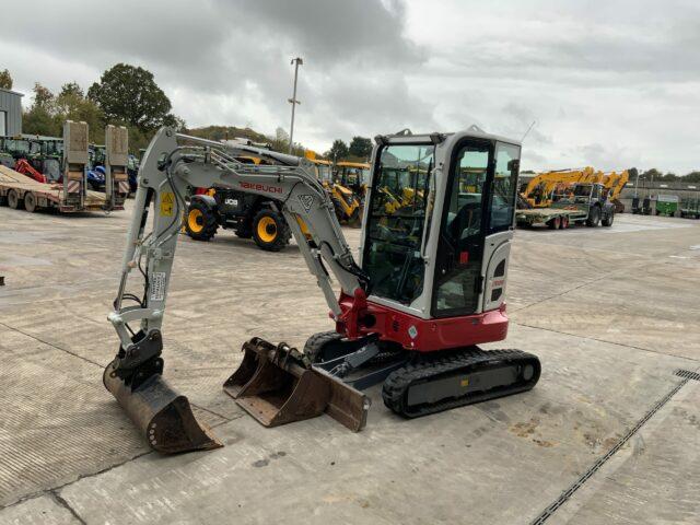 Takeuchi TB325R Digger (ST21401)