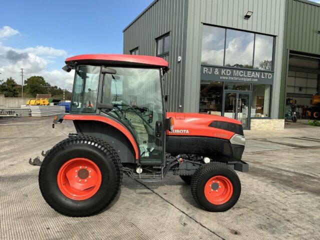 Kubota L2501 Compact Tractor (ST21204)