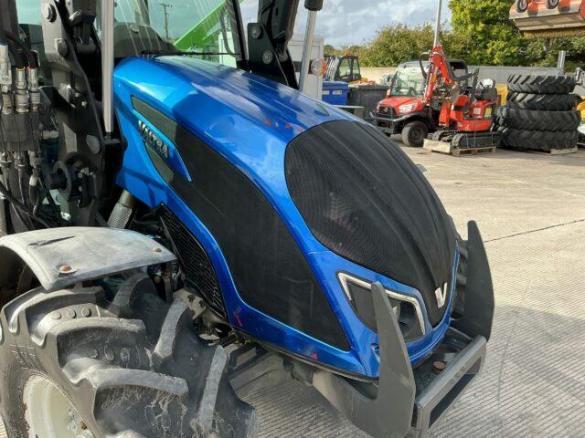 Valtra A94 Hi-Tech Tractor (ST21215)