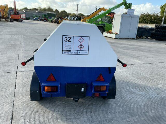 Averon Oil Transfer Twin Axle Bowser