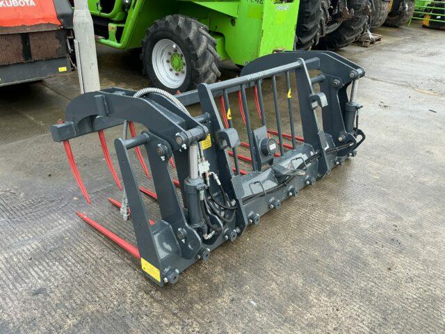 Unused Merlo 7ft Muck Grab