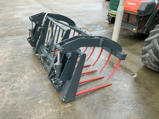 Unused Merlo 7ft Muck Grab