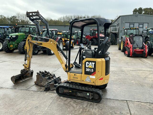 CAT 301.5 Digger (ST21484)