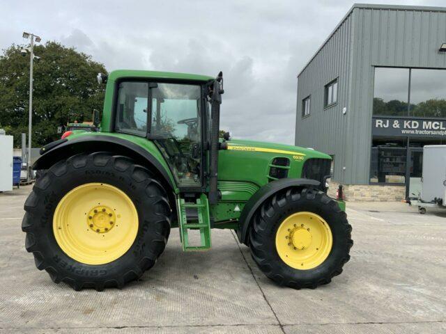 John Deere 6930 Premium Tractor (ST20974)