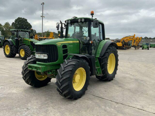 John Deere 6930 Premium Tractor (ST20974)