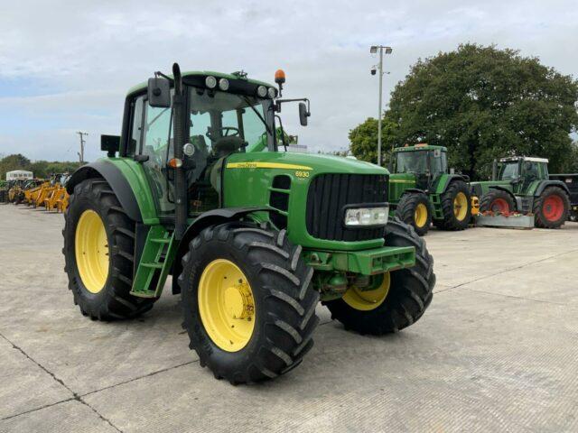 John Deere 6930 Premium Tractor (ST20974)