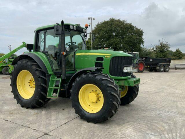 John Deere 6930 Premium Tractor (ST20974)