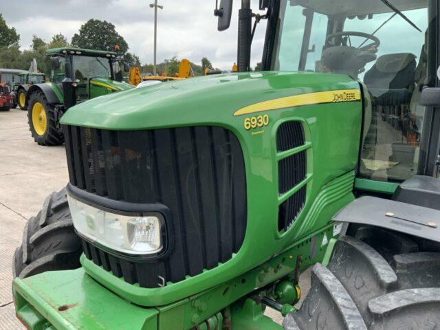 John Deere 6930 Premium Tractor (ST20974)