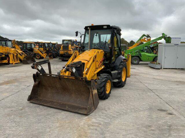 JCB 3CX Wheeled Digger (ST21154)