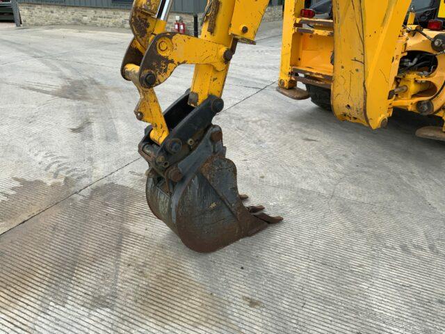 JCB 3CX Wheeled Digger (ST21154)