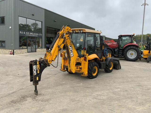 JCB 2CX Street Master Digger (ST21214)