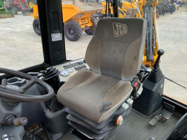 JCB 2CX Street Master Digger (ST21214)