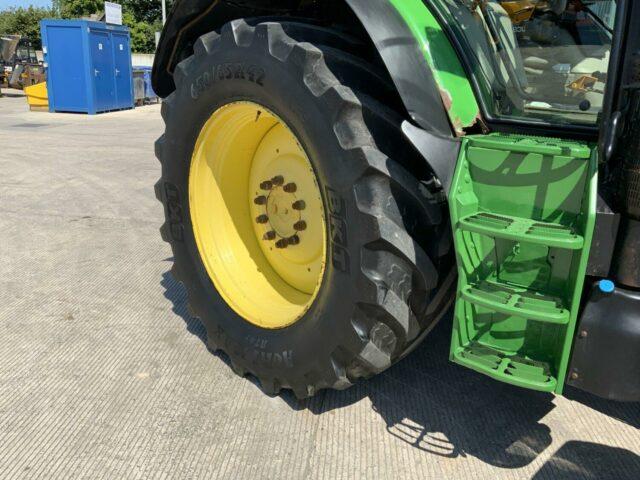 John Deere 6210R Tractor (ST20398)