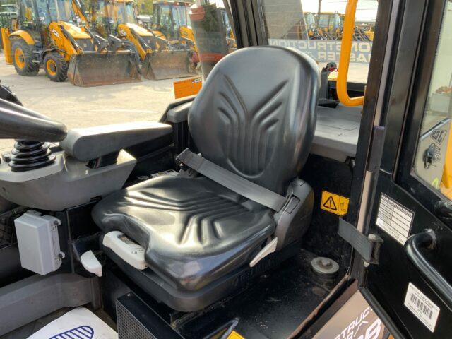 JCB 35-26D ECO Construction Master 4WD Teletruk (ST21264)