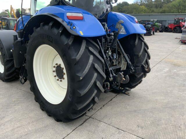 New Holland T7.235 Tractor (ST21194)