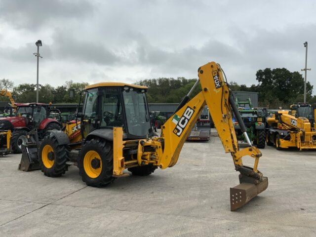 JCB 4CX Eco Site Master Wheeled Digger (ST18863)