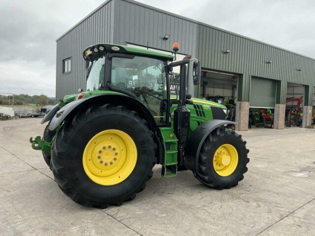 John Deere 6215R Premium Tractor (ST21192)