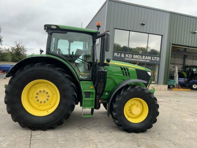 John Deere 6215R Premium Tractor (ST21192)