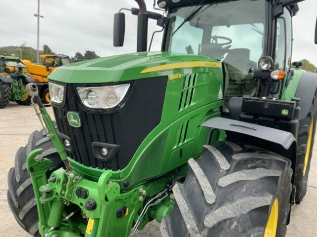 John Deere 6215R Premium Tractor (ST21192)