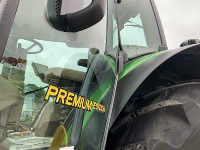 John Deere 6215R Premium Tractor (ST21192)