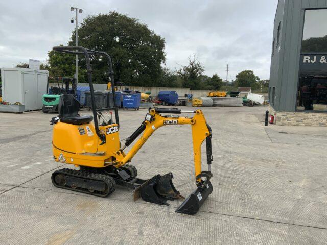 JCB 8008 CTS Micro Digger