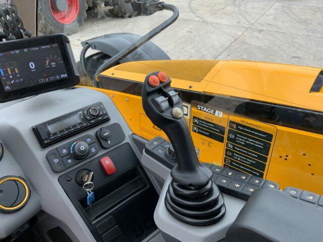 JCB 542-70 Agri Xtra Telehandler (ST21340)