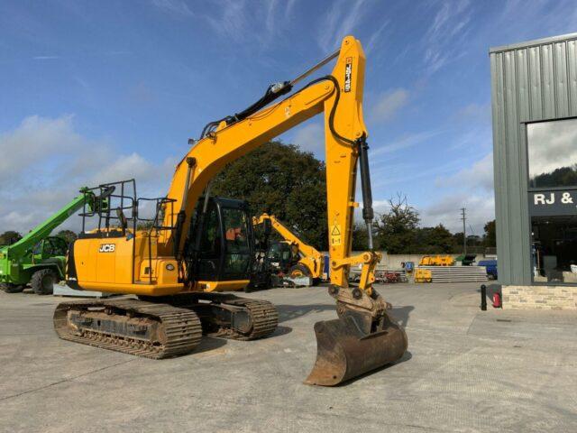 JCB JS145 LC Digger (ST19999)