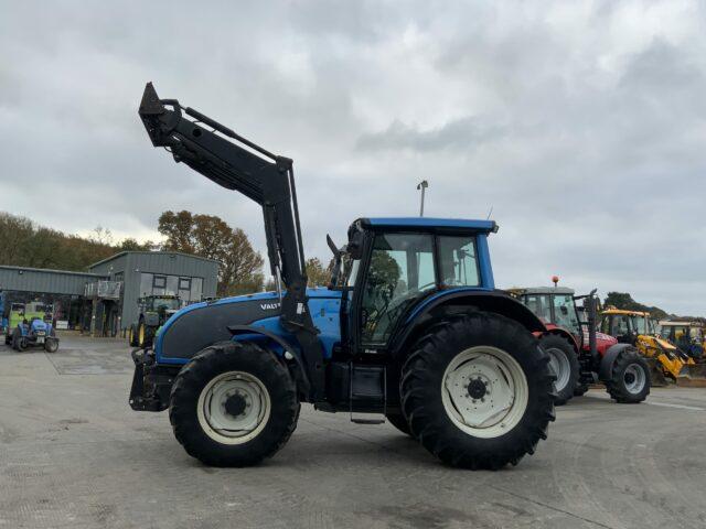 Valtra T121 Tractor (ST21570)