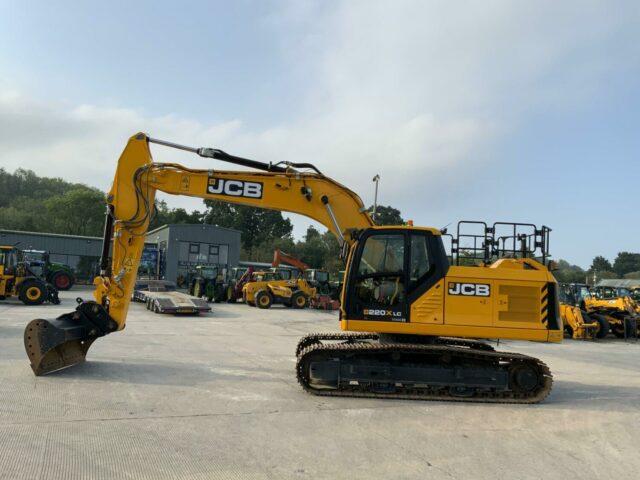 JCB 220X LC Digger (ST21054)