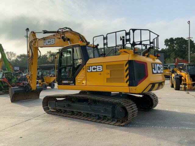 JCB 220X LC Digger (ST21054)