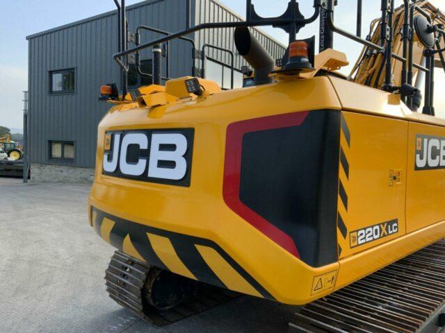 JCB 220X LC Digger (ST21054)