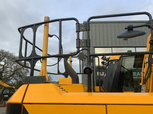 JCB 150X.LC Digger (ST21676)