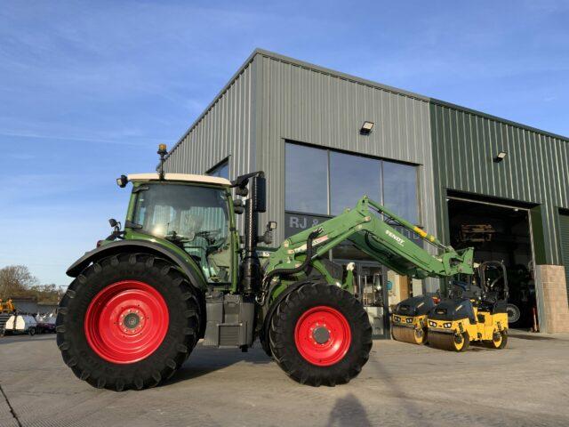 Fendt 516 Profi Plus Tractor (ST21586)