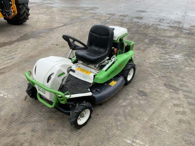 Etesia Attila AK88 Bank Mower